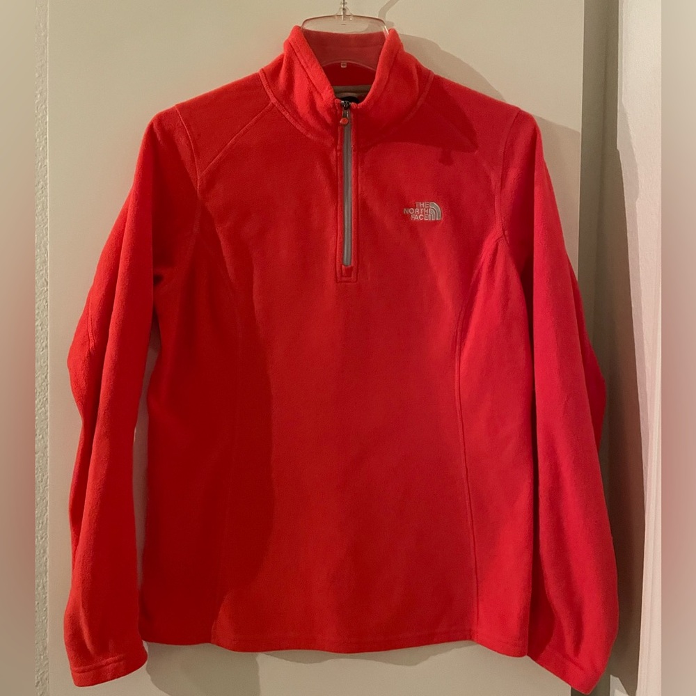 The NORTH FACE Pink Fleece Sweatshirt 1/4 zip NWOT